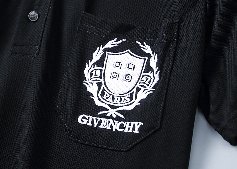 Givenchy T-Shirts